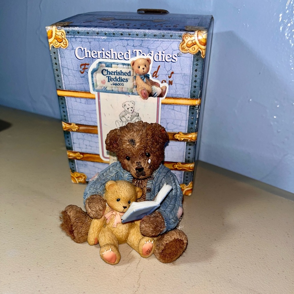 NIB Cherished Teddies Baxter & Friends